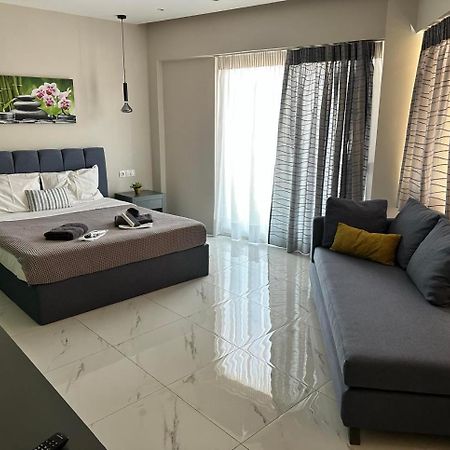 Dafni Luxury Suites Athens Exterior photo